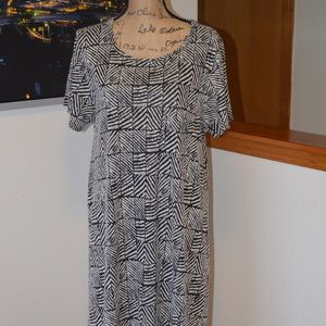 LuLaRoe Carley 2x